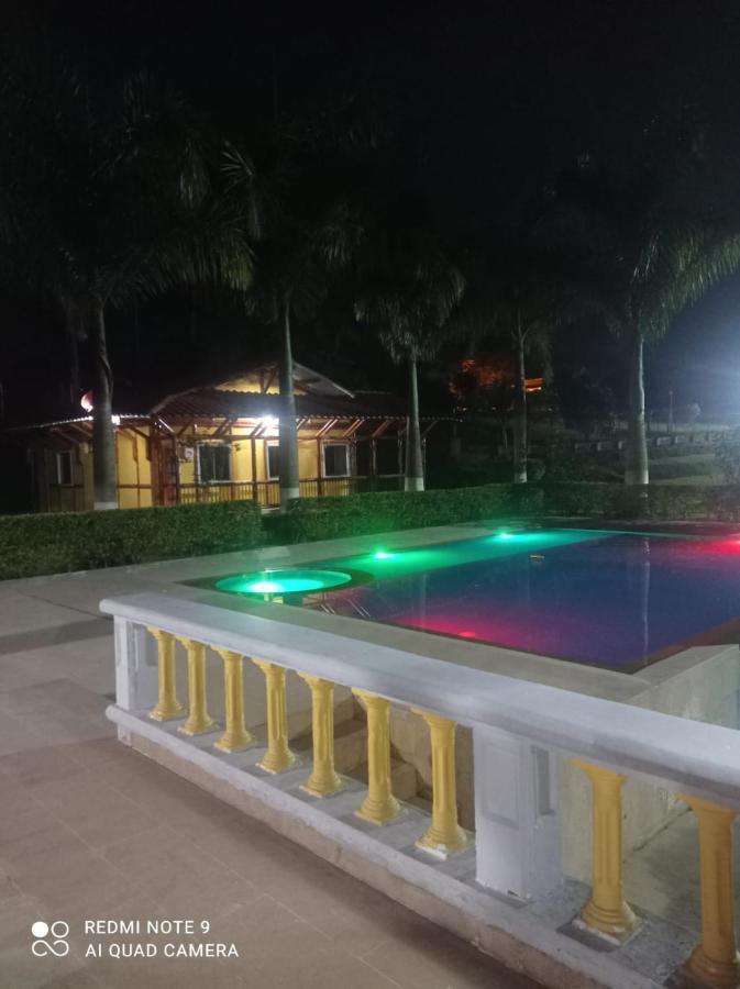 Hotel Casa Confort Santa Rosa de Cabal Ngoại thất bức ảnh