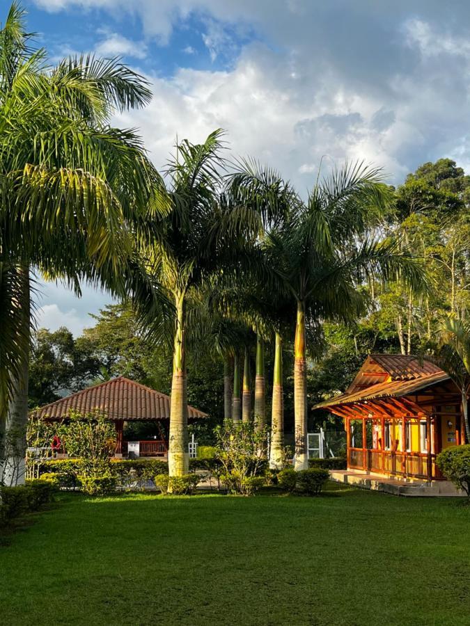 Hotel Casa Confort Santa Rosa de Cabal Ngoại thất bức ảnh
