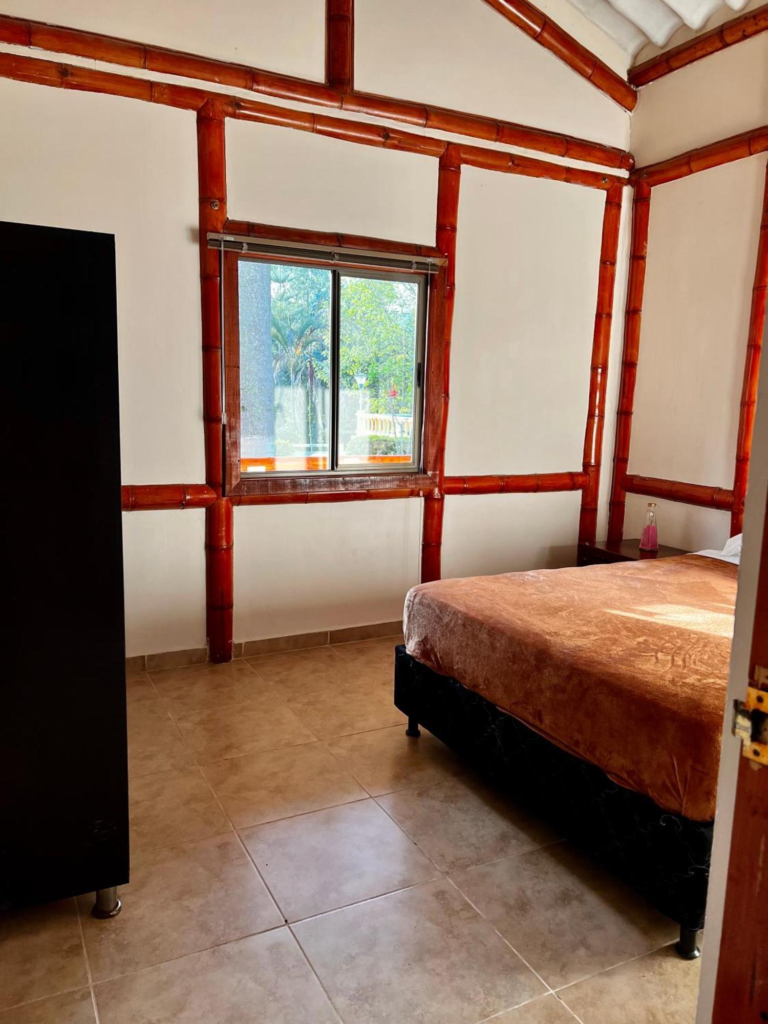 Hotel Casa Confort Santa Rosa de Cabal Ngoại thất bức ảnh
