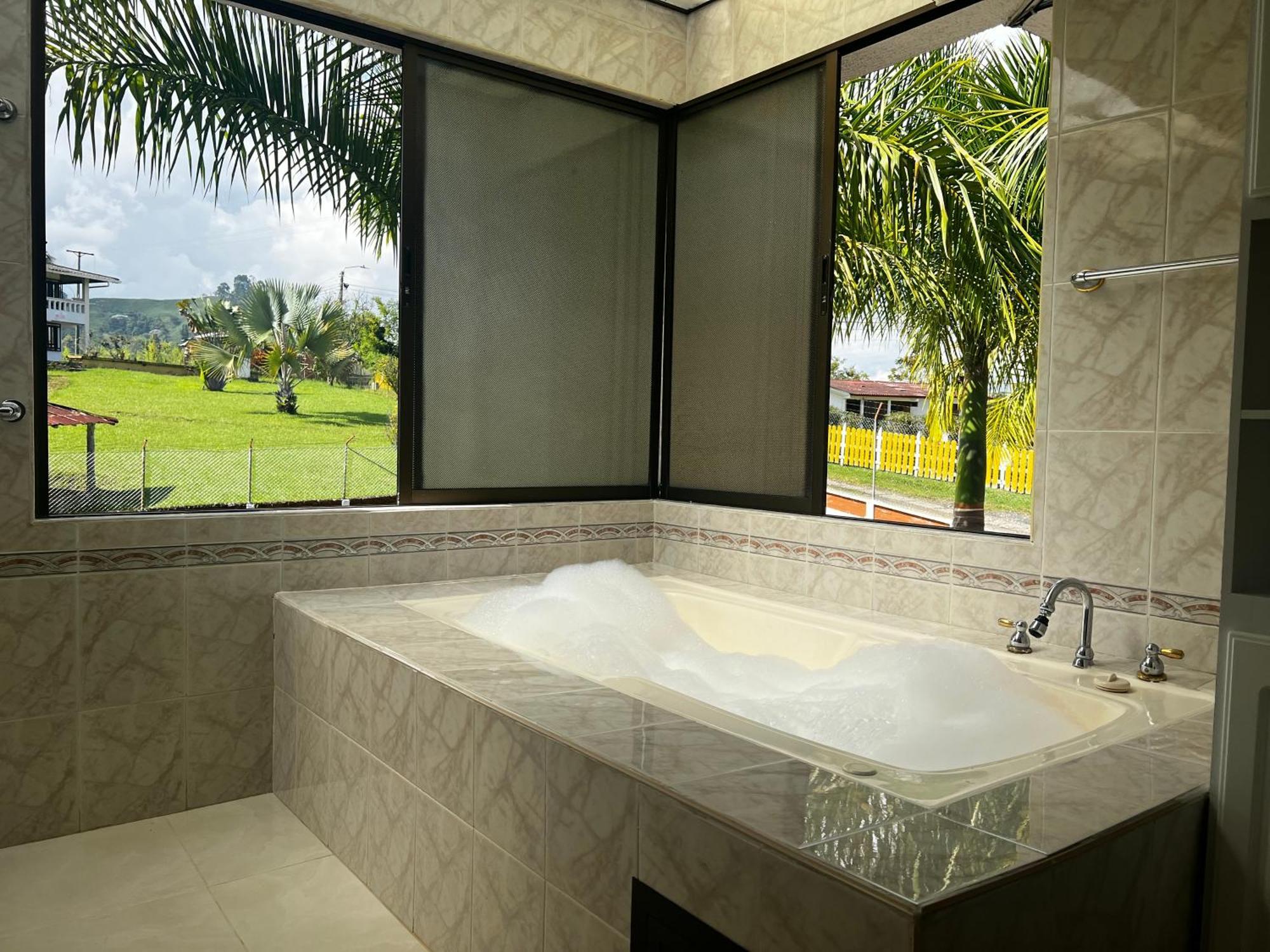 Hotel Casa Confort Santa Rosa de Cabal Ngoại thất bức ảnh