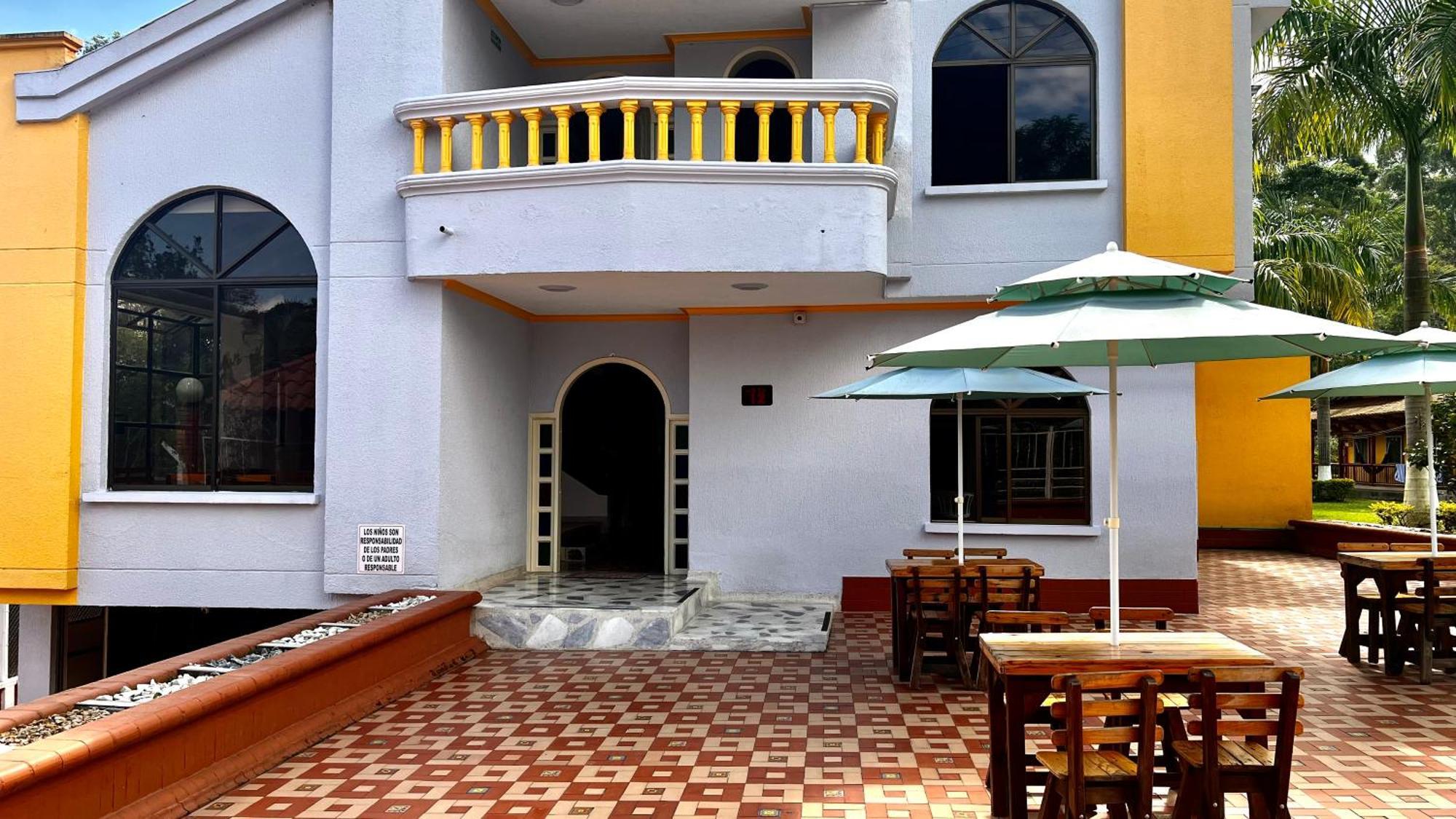 Hotel Casa Confort Santa Rosa de Cabal Ngoại thất bức ảnh
